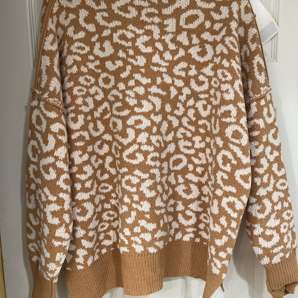 NEW tan leopard cozy sweater - Picture 10 of 11